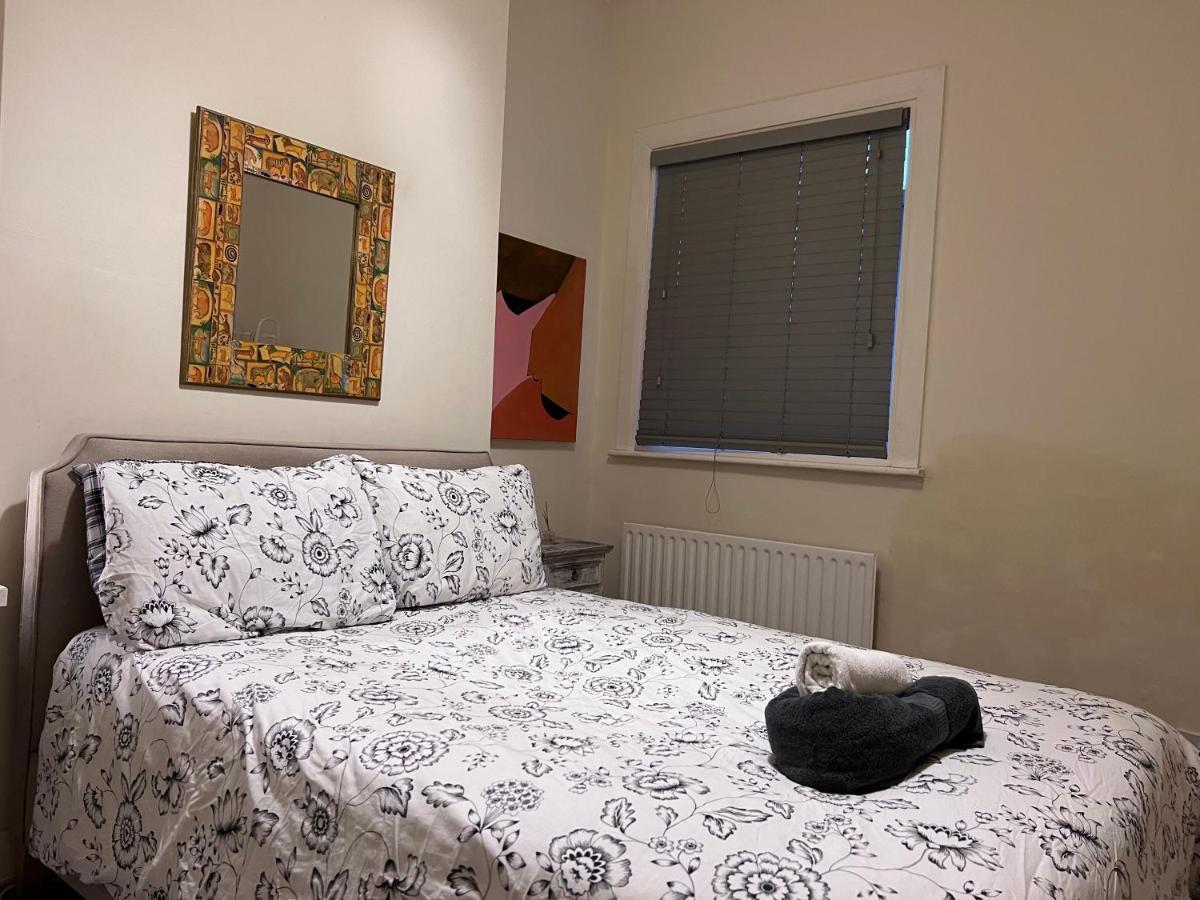 Relaxing&Cozy Room Лондон Экстерьер фото